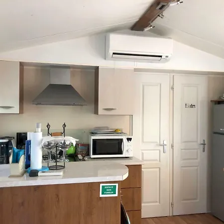 Holiday home Mobile Tout Confort A 150m De La Plage