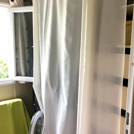 Holiday home Mobile Tout Confort A 150m De La Plage Hyeres